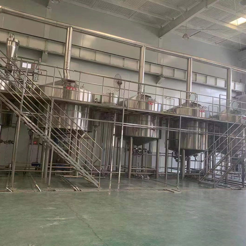 龙城精酿啤酒设备厂—平面布置、设备设计、制造、调试、培训等一条龙服务_COPY